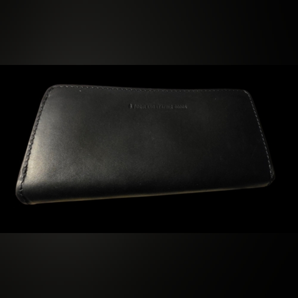 Portland Leather Goods Smooth Black Accordion Wallet - Picture 4 of 8